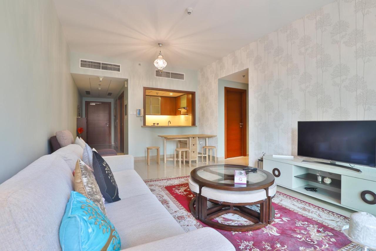 Oyo 398 Standpoint Tower A , 1 Br * Dubai
