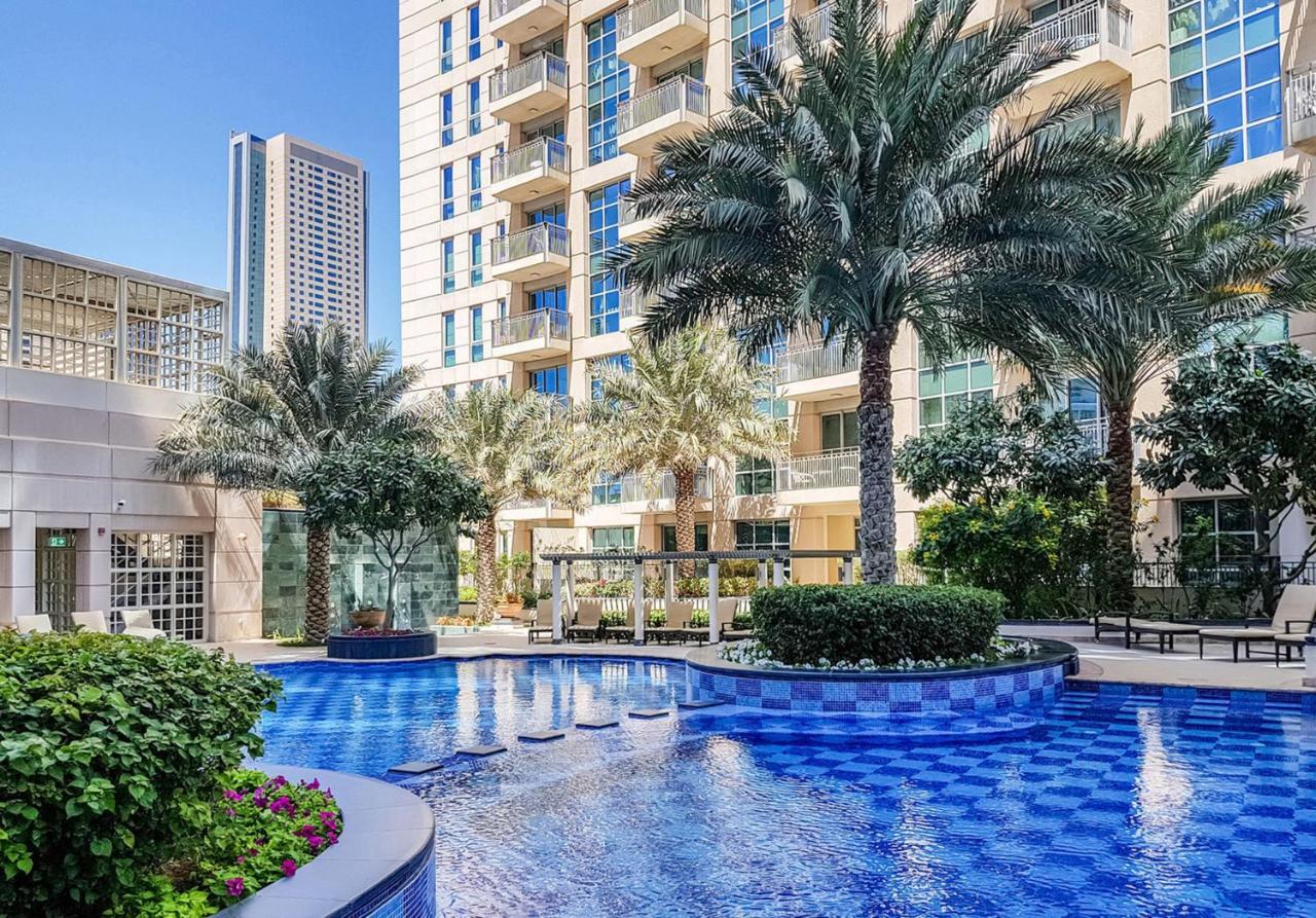 Oyo 398 Standpoint Tower A , 1 Br