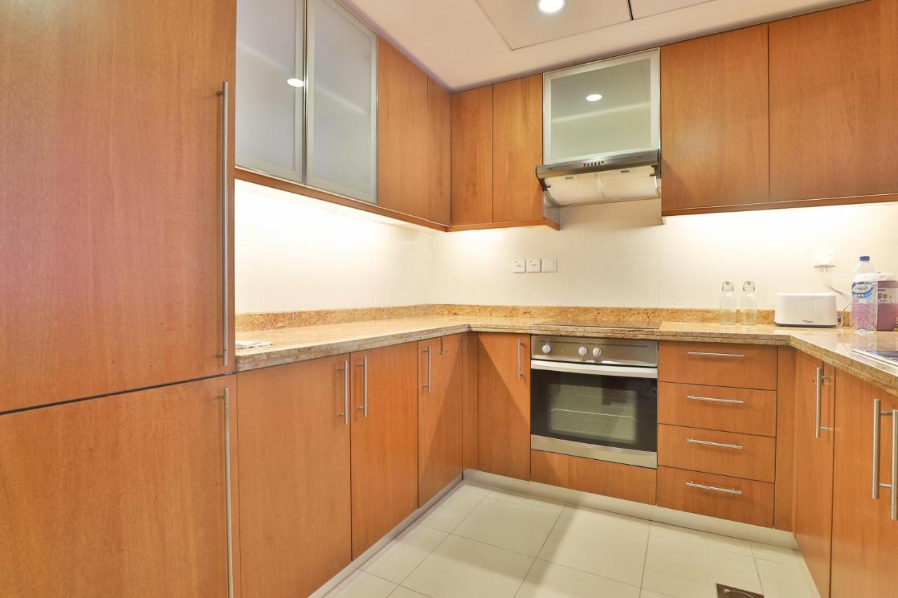 Oyo 398 Standpoint Tower A , 1 Br Apartment Dubai