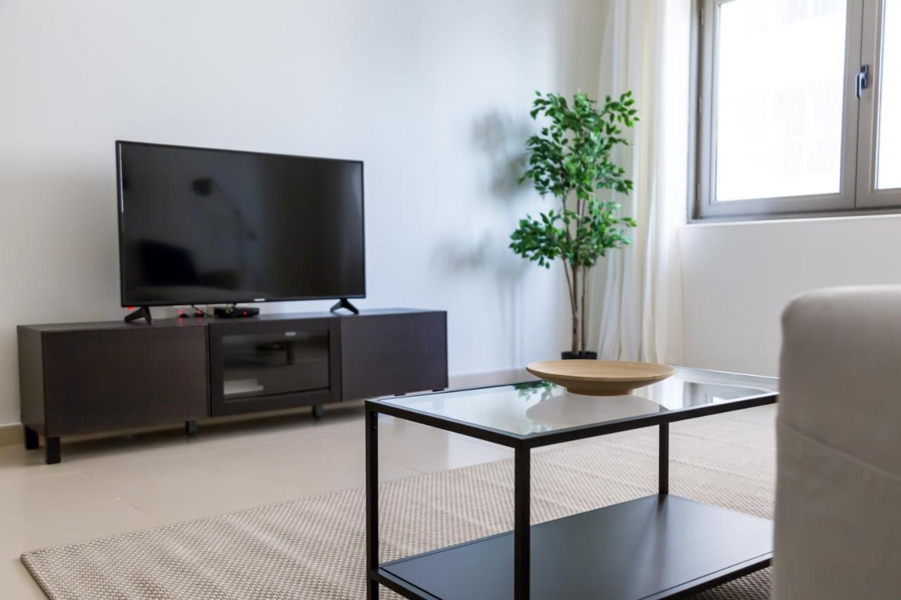 Higuests - Burj Al Nahda Apartamento *