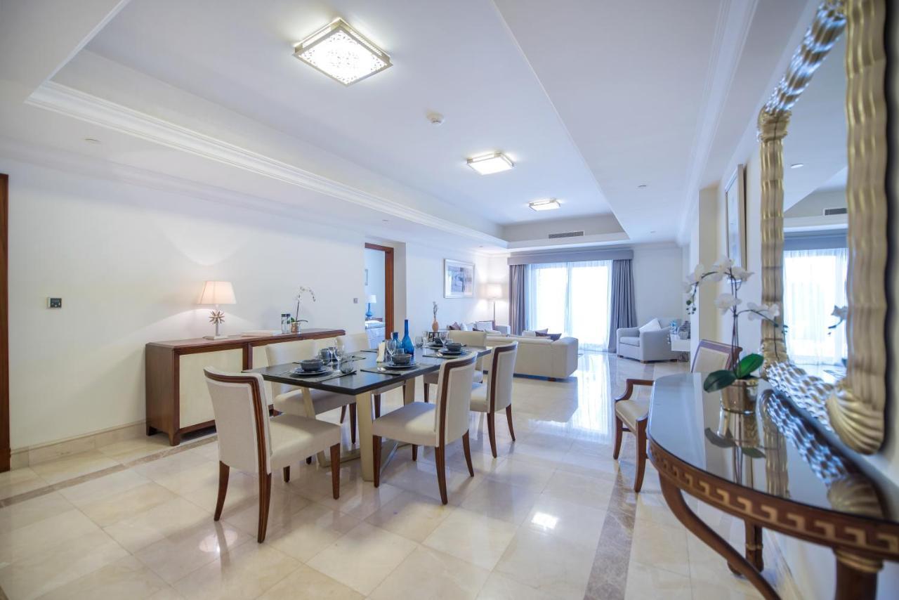 Luxurious 3br Townhouse With Maid's & Private Pool In Palm Jumeirah * Dubai