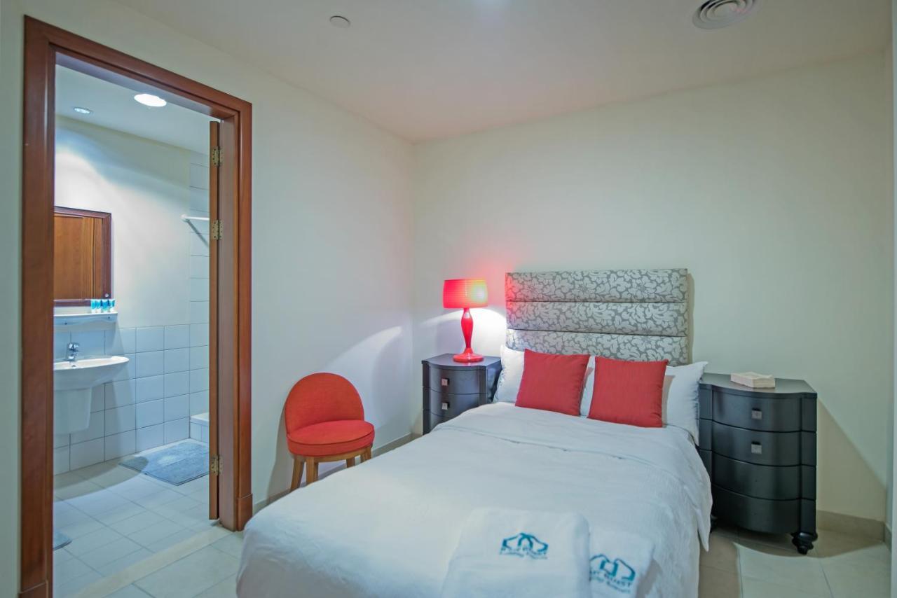 Apartment Luxurious 3br Townhouse With Maid's & Private Pool In Palm Jumeirah *