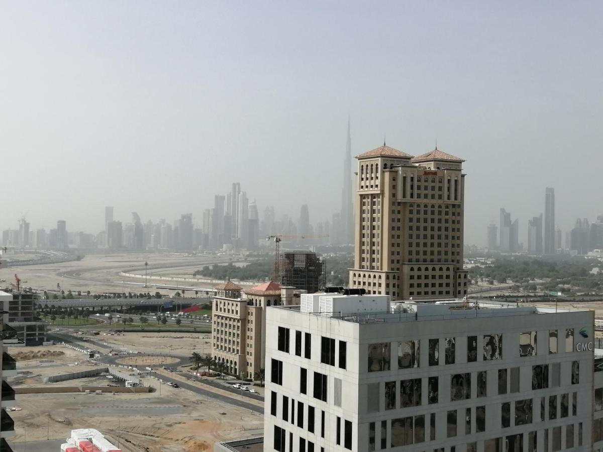 Daire Cozy 1br With Pool And Gym 10mins Away By Drive To Dxb Airport Dubai