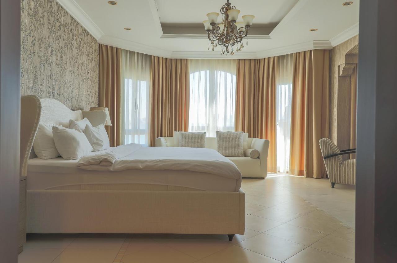 Nasma Luxury Stays - Frond D Palm Jumeirah Villa Dubai