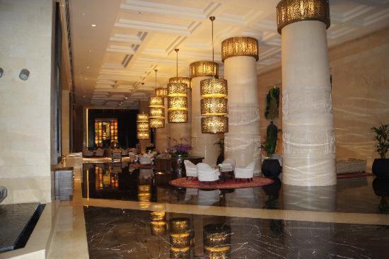 Damac Royale Apartment Dubai