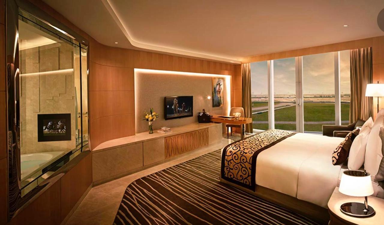 Damac Royale