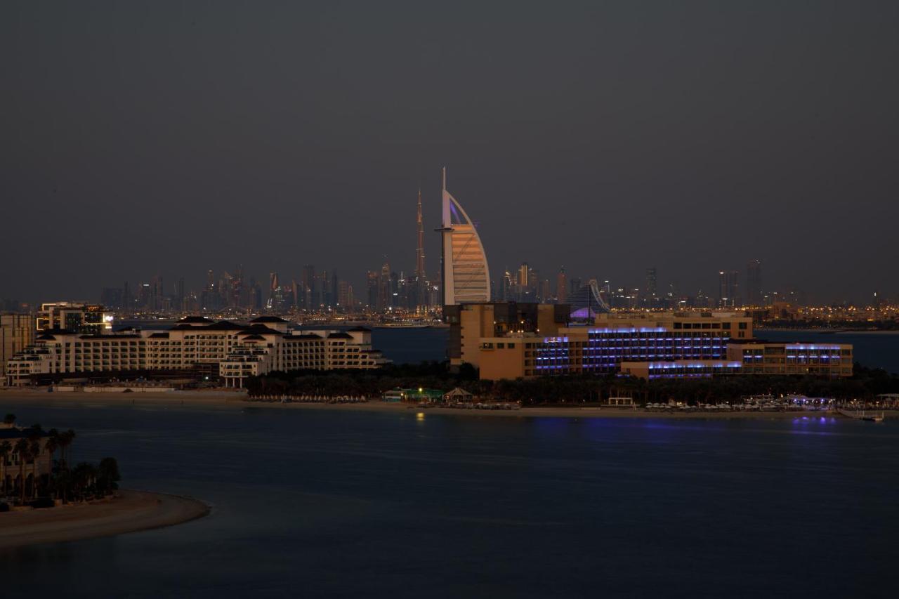 Maison Privee - Spacious Apt On Palm Jumeirah W Sea Views And Premium Facilities Access