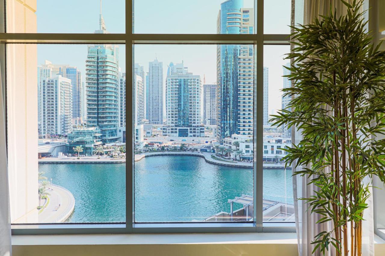 Nasma Luxury - Pastel-colored With Jaw-dropping Marina Views
