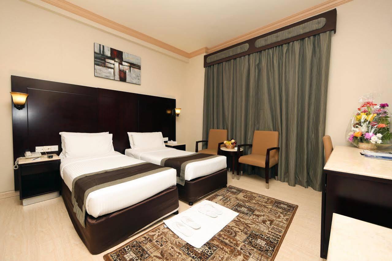 Signature Al Riqqa 3* Dubai