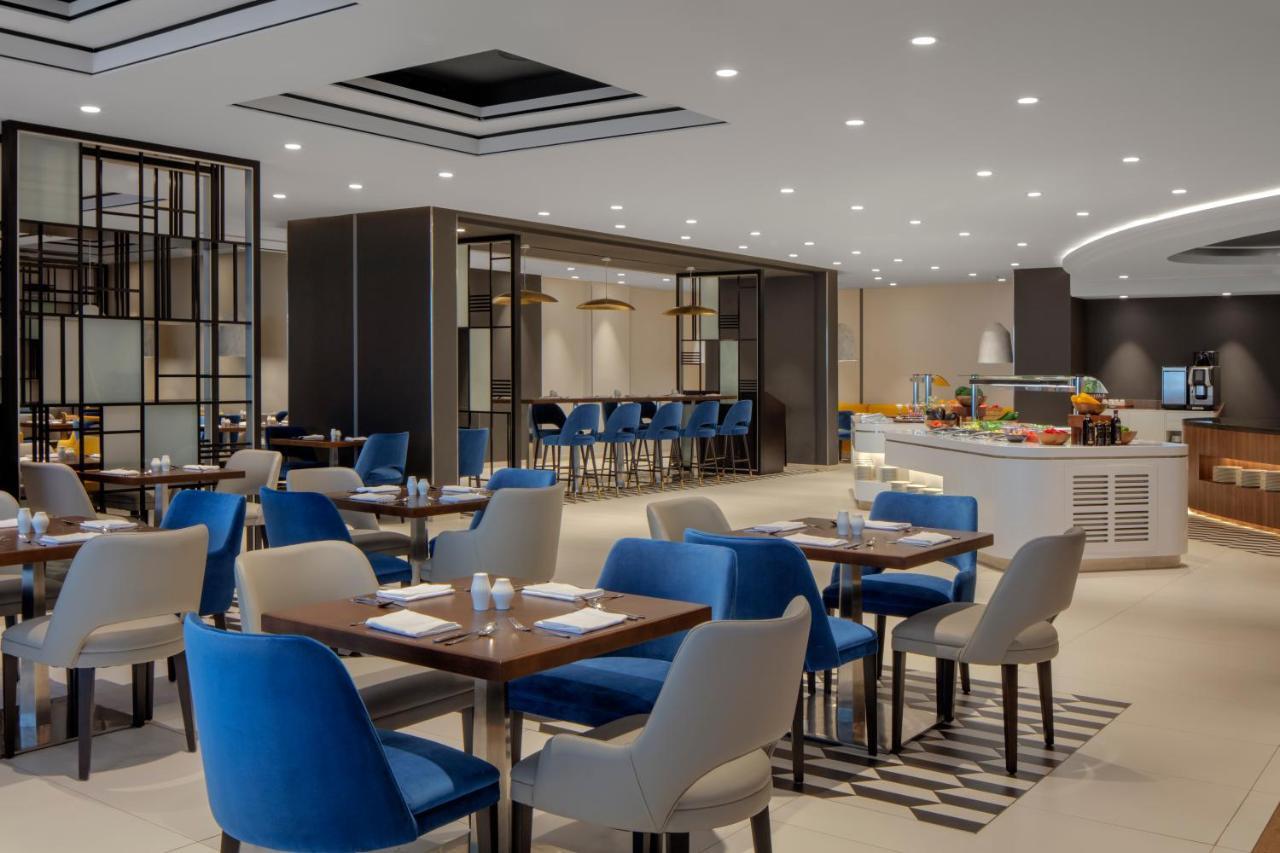 Hyatt Place Jumeirah 4* Dubai
