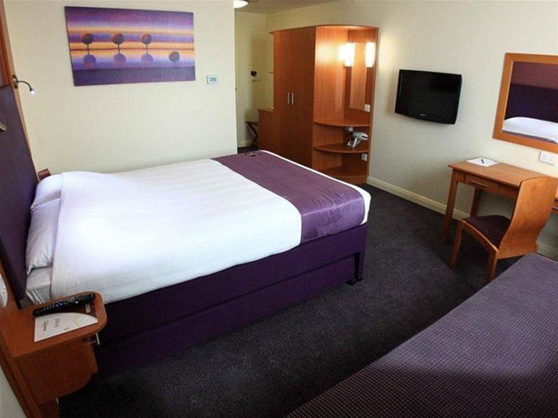 Premier Investments Park Hotel Dubai