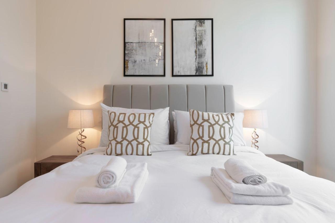 Guestready - Monochromatic Adventure Apartment *