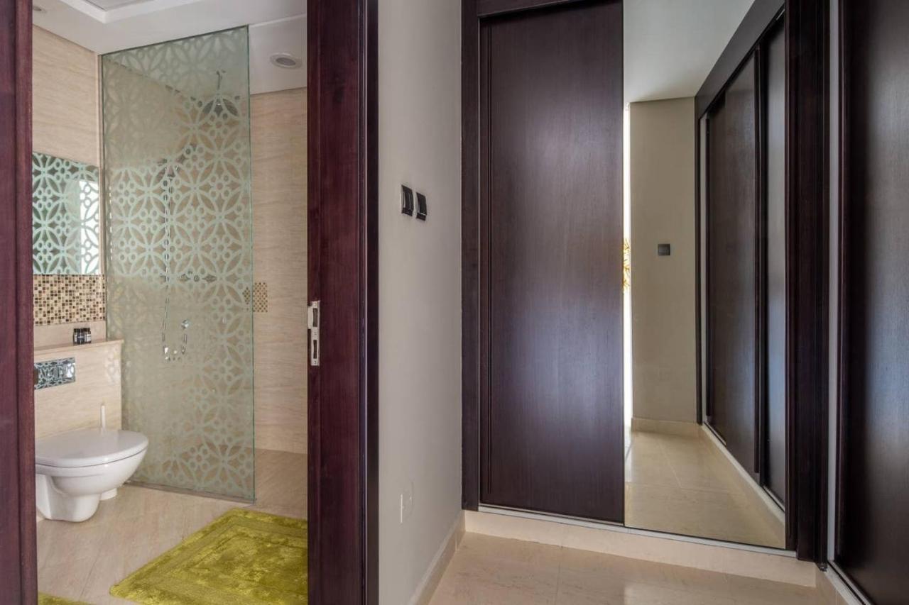 Frank Porter - Mon Reve Apartamento Dubai