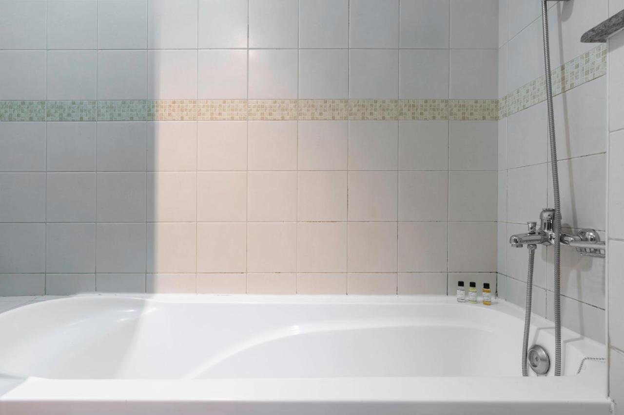 Apartment Guestready - Monochromatic Adventure