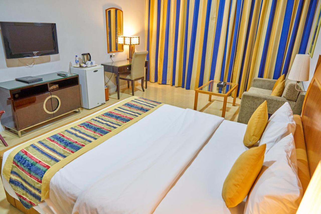 Grand - Al Barsha Aparthotel Dubai