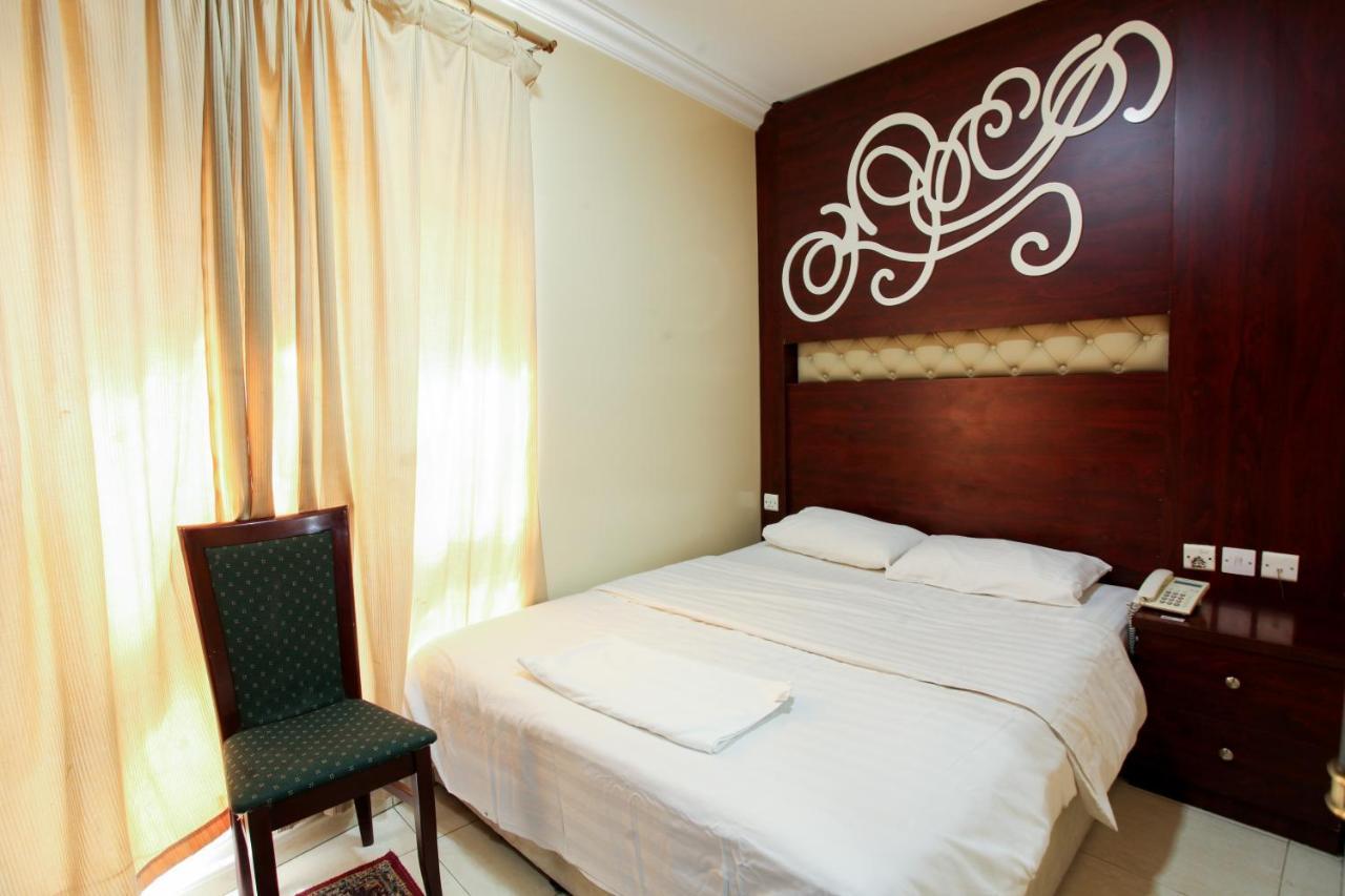 Al Shamal Hotel *