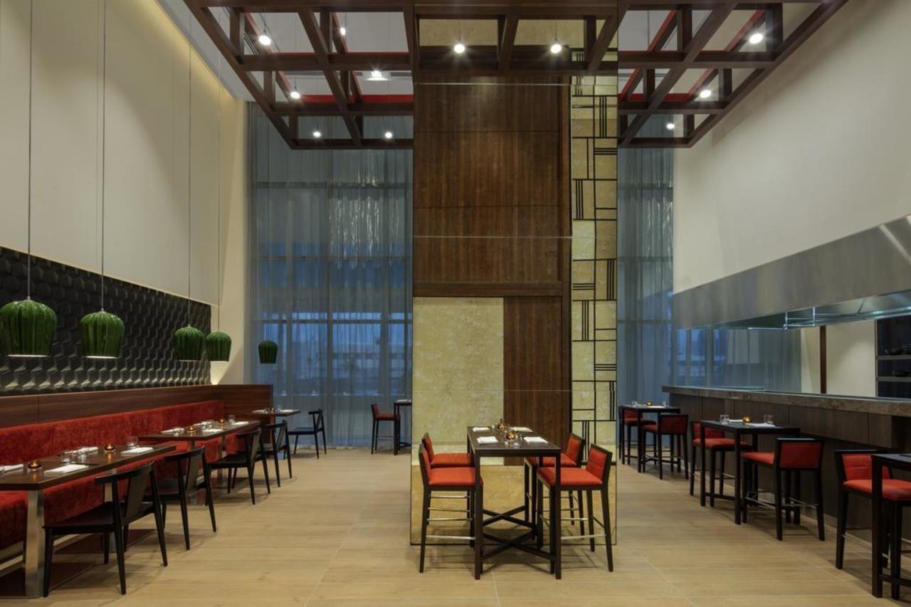 Hyatt Place Jumeirah Residences 4* Dubai