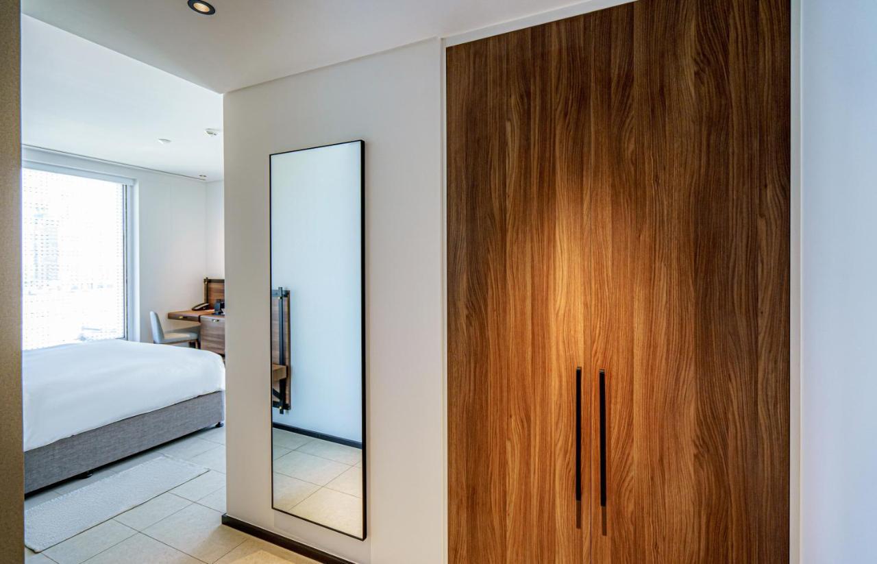 Form Al Jaddaf, Dubai, A Member Of Design Hotel Dubai