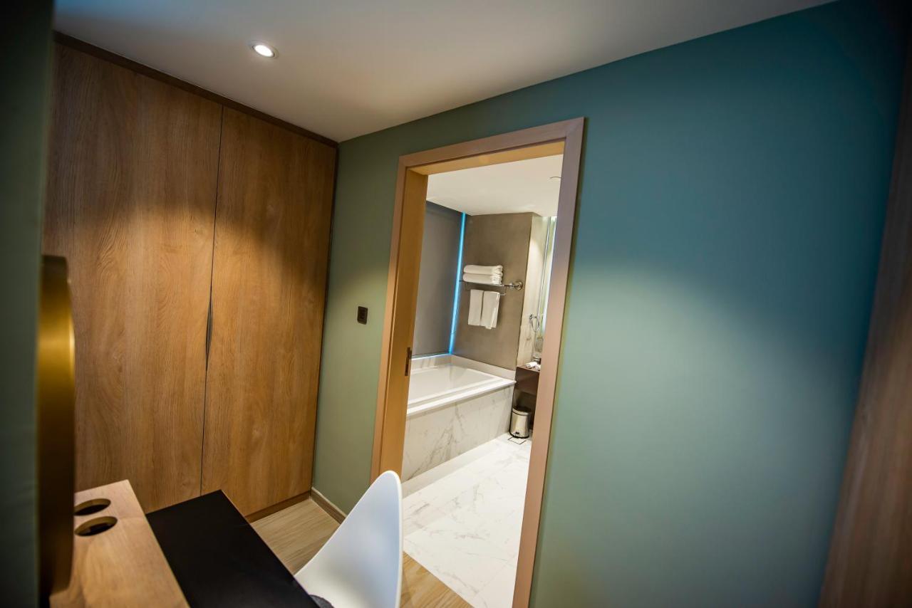 La Vie Gardens Aparthotel 4*