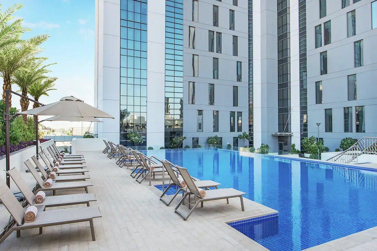 Otel Hampton By Hilton Airport 3*