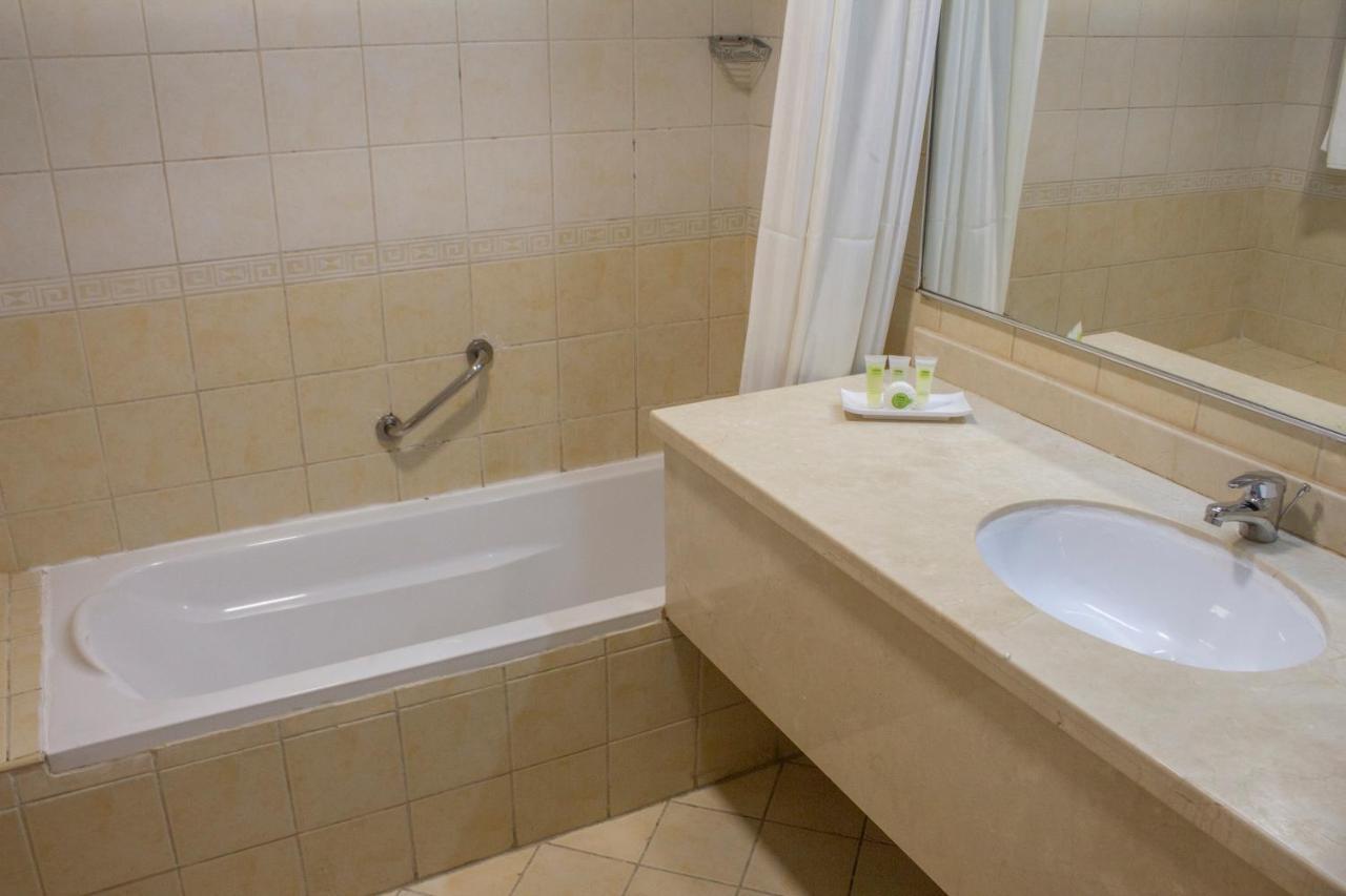 Time Crystal Aparthotel 3*