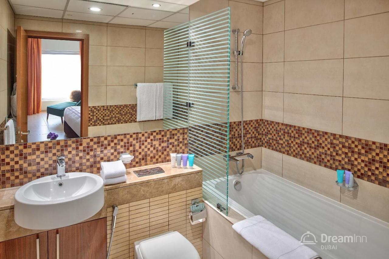 Dream - 48 Burj Gate Downtown Homes Apartment *