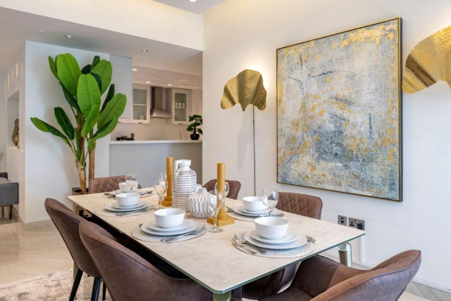 Fam Living - Murjan - Ain & Sea Views Apartamento