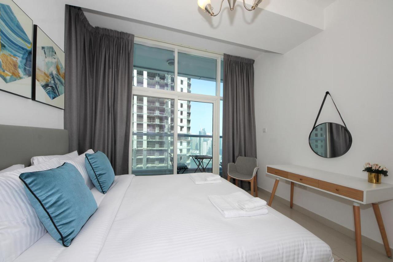 Shh - Luxury 1 Bedroom With Balcony, Marina View, Continental Tower, Marina * Dubai