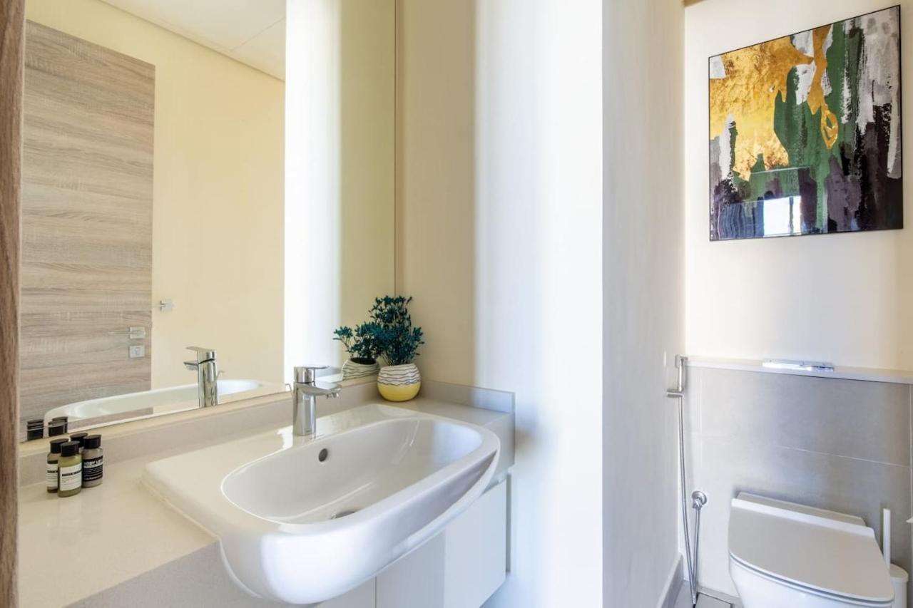 Apartment Frank Porter - Studio One Dubai
