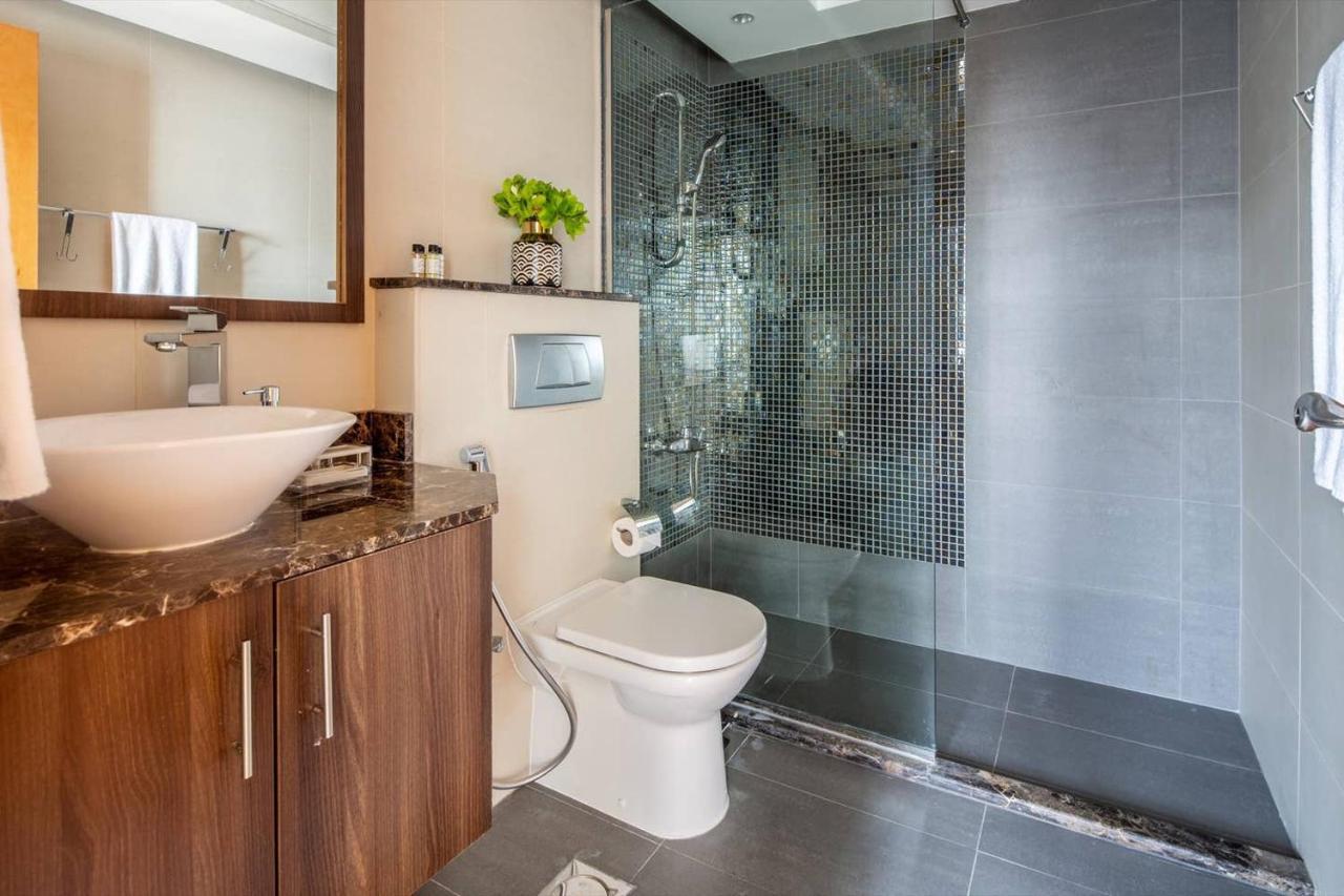 Frank Porter - Marina Diamond 4 Apartamento Dubai