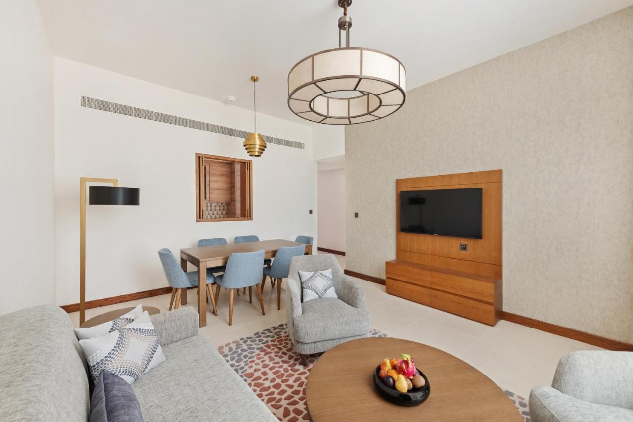 Staybridge Al-maktoum Airport By Ihg Apart Otel