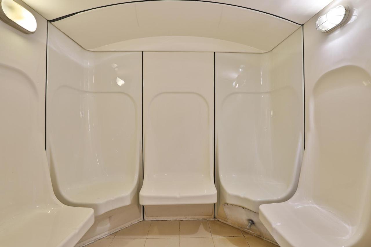 Landmark Summit Hotel 4*