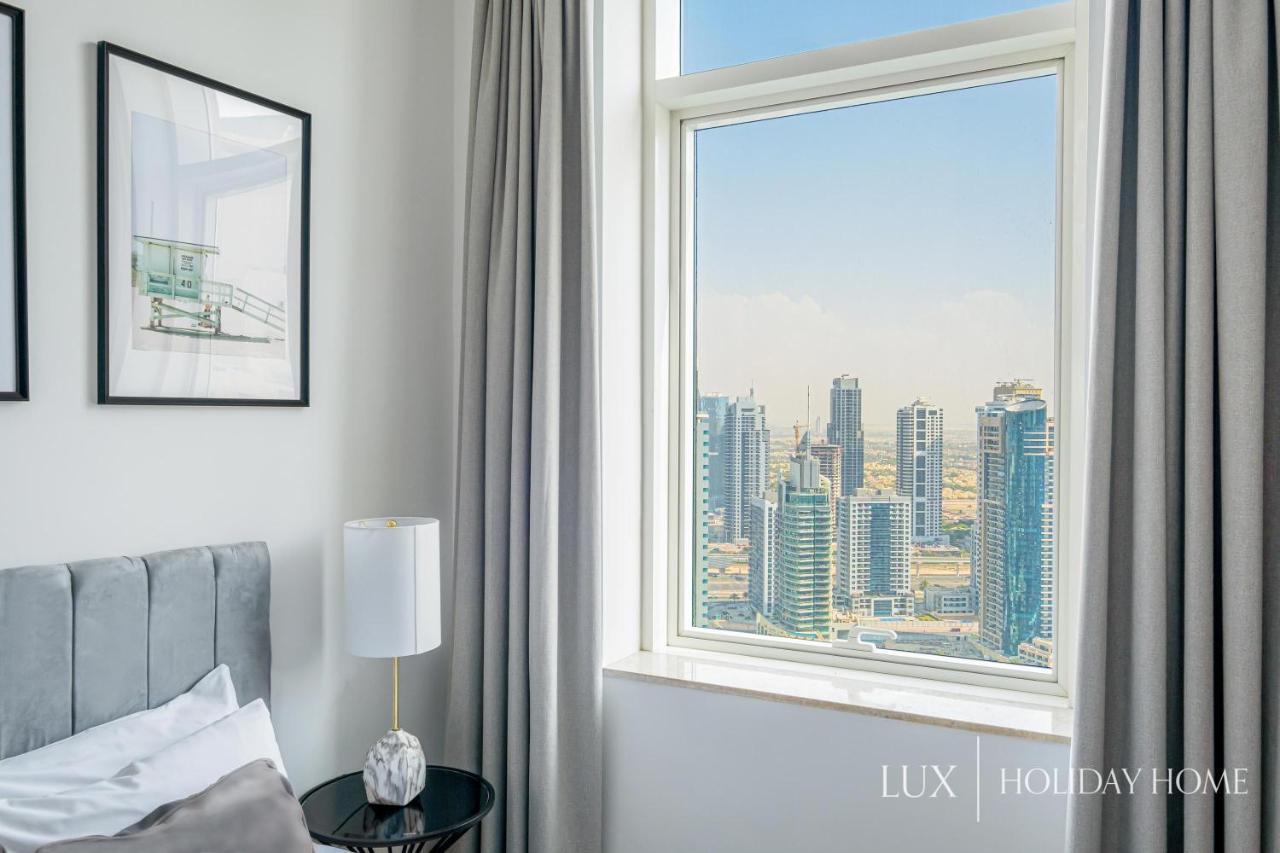 Apartment Lux - The Marina Sea View *