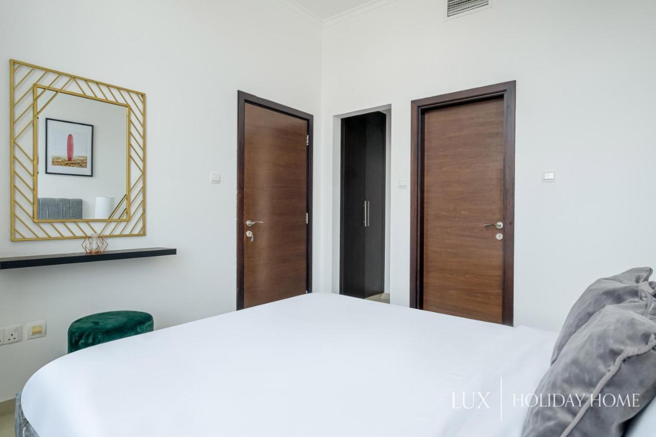 Lux - The Marina Sea View Apartment Dubai