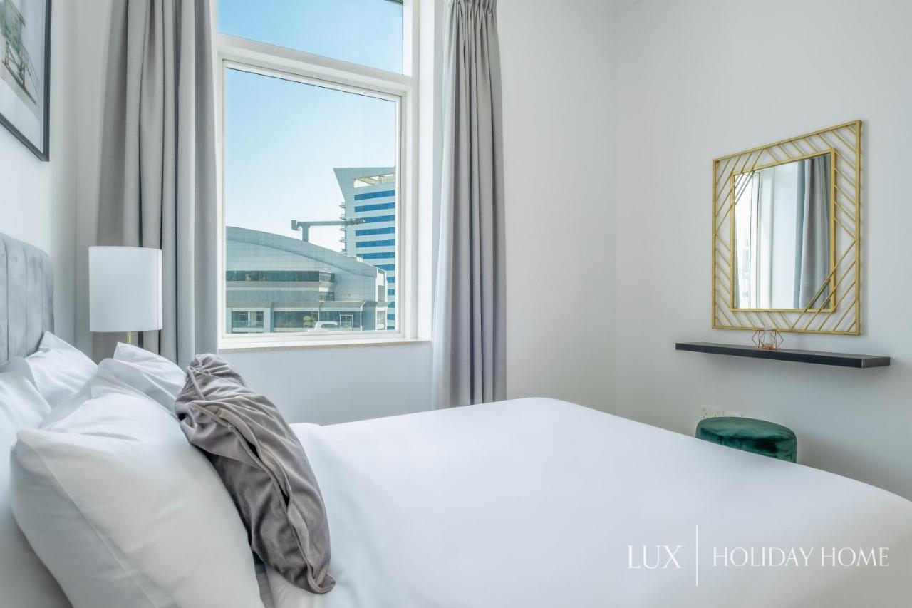Apartment Lux - The Marina Sea View Dubai