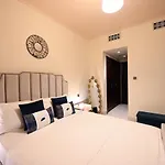 Newly Furnished. Cozy Apartment. Quite Location.