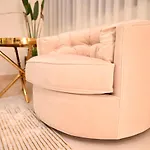 Brand New Furniture. Close To The World Trade Center.