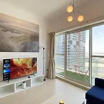 Lux Bnb I Mayfair Tower I Sky Line Views