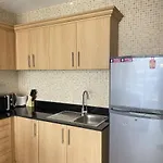 Lux Bnb I Mayfair Tower I Sky Line Views