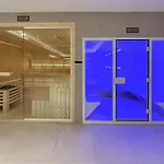 Trophy - Sky High Haven Suite