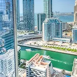 Airy Studio In Studio One Dubai Marina By Deluxe Holiday Homes