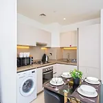 Bnbmehomes - Sobha Creek Vistas