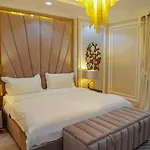The Burj Khalifa View - Luxury Apartment In Downtown Dubai