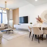 Nasma Luxury Stays - Bellevue Tower 1