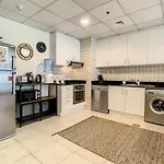 Key View - Elite Residence