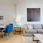 Marina Gate 1, Dubai Marina - Chic One Bedroom