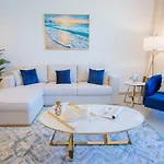Nasma Luxury Stays - Fancy Apartment With Balcony Close To Mjl\'S Souk