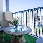 Nasma Luxury Stays - Fancy Apartment With Balcony Close To Mjl\'S Souk