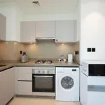 Mira Holiday Homes - Lovely 1 Bedroom In Sobha Hartland
