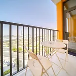 Polished 1Br At Noor 1 Midtown Dubai Production City By Deluxe Holiday Homes